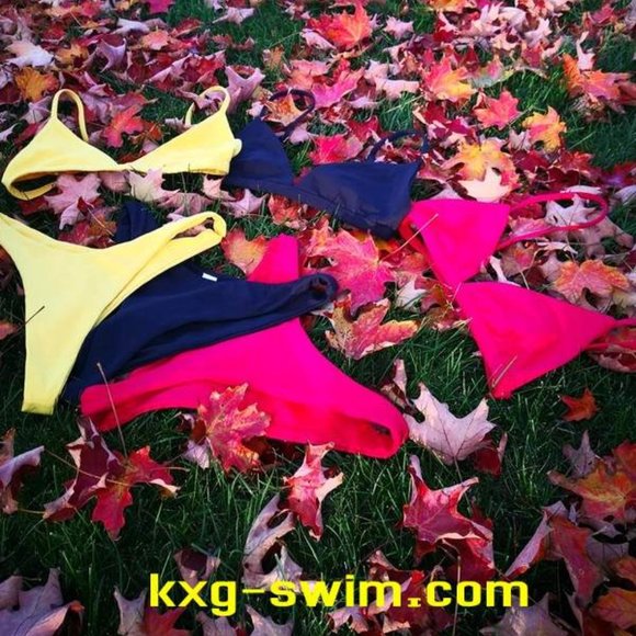 swim suit - Picture 2 of 4